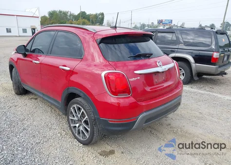 2018 Fiat 500X Trekking из США, поврежденный, VIN ZFBCFXCB7JP682257